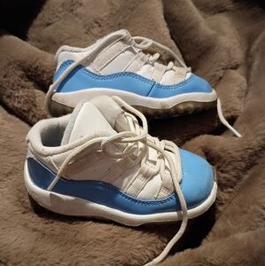 Jordan Kids Sneakers White and Blue